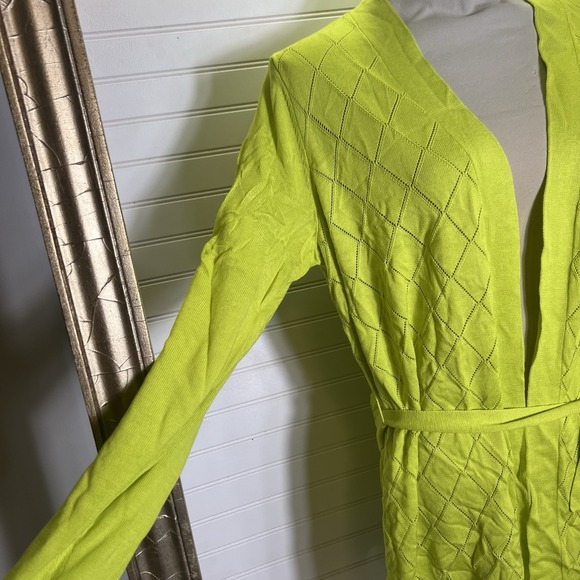 Lane Bryant Belted Cardigan Sweater 14/16 Neon Green Acrylic NWT $59.95 - Picture 2 of 9